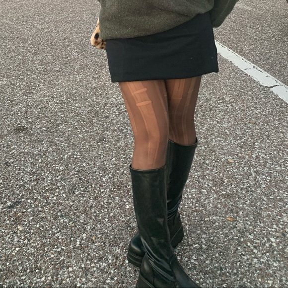 High Platform Boots - Picture 2 of 8